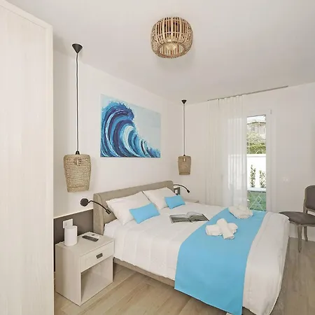 Lagolux Apartment *