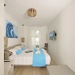 Lagolux Apartment *