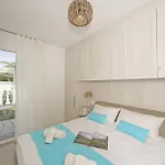 Lagolux Apartment